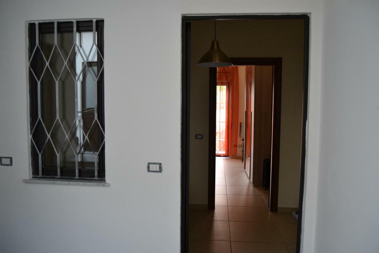 Chez Amelie & Jean-Louis Apartment Catania Exterior foto
